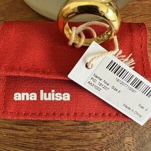 Ana Luisa Noa done ring size 9